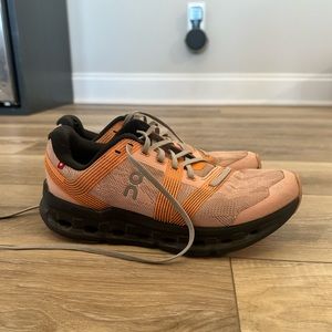 On Cloud - Cloud Go in Rose/Magnet